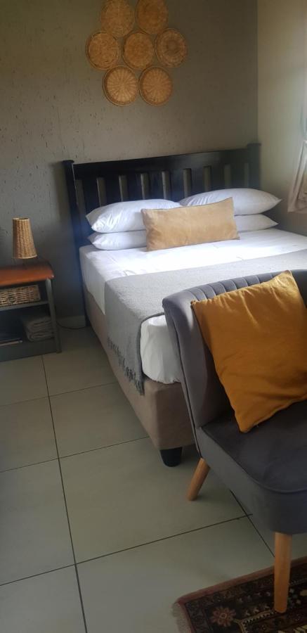 Salas Stay, Midrand Bagian luar foto